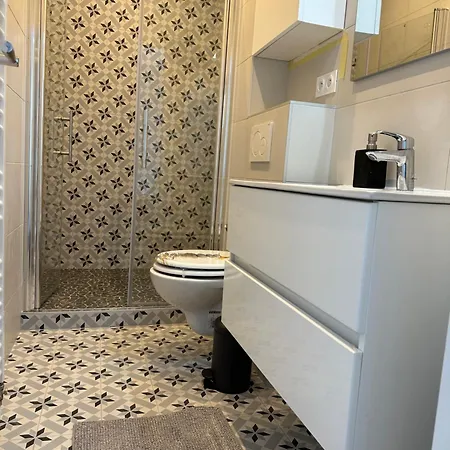 Willa Dream House Paris 5 Proche M7et M14